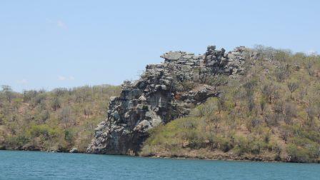PEDRA DO GAVIÃO NO CÂNION EM XINGÓ