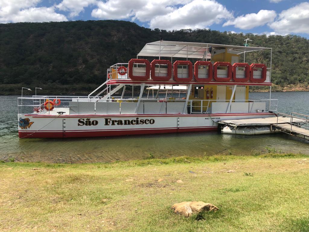 PASSEIO DE CATAMARÃ DO ESPAÇO ECOLÓGICO ANGICOS