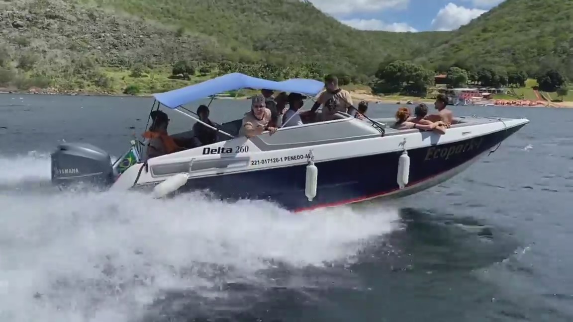 PASSEIO DE LANCHA DO CANGAÇO ECO PARQUE